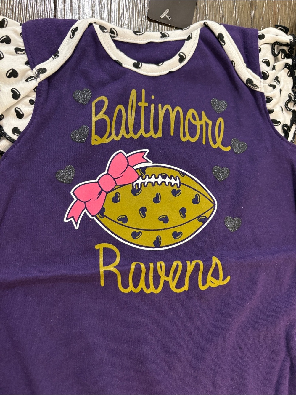 NWT Lot of 2x [NFL] Baltimore Ravens NFL Heart Fan Ruffle Onesies Baby Girls 12M - Picture 6 of 16